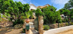 Villa Soleïa rénovée sur l'ile du Levant par Yunta Genèse