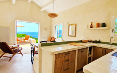 Rénovation de cuisine de la villa Soleia par Yunta Genèse